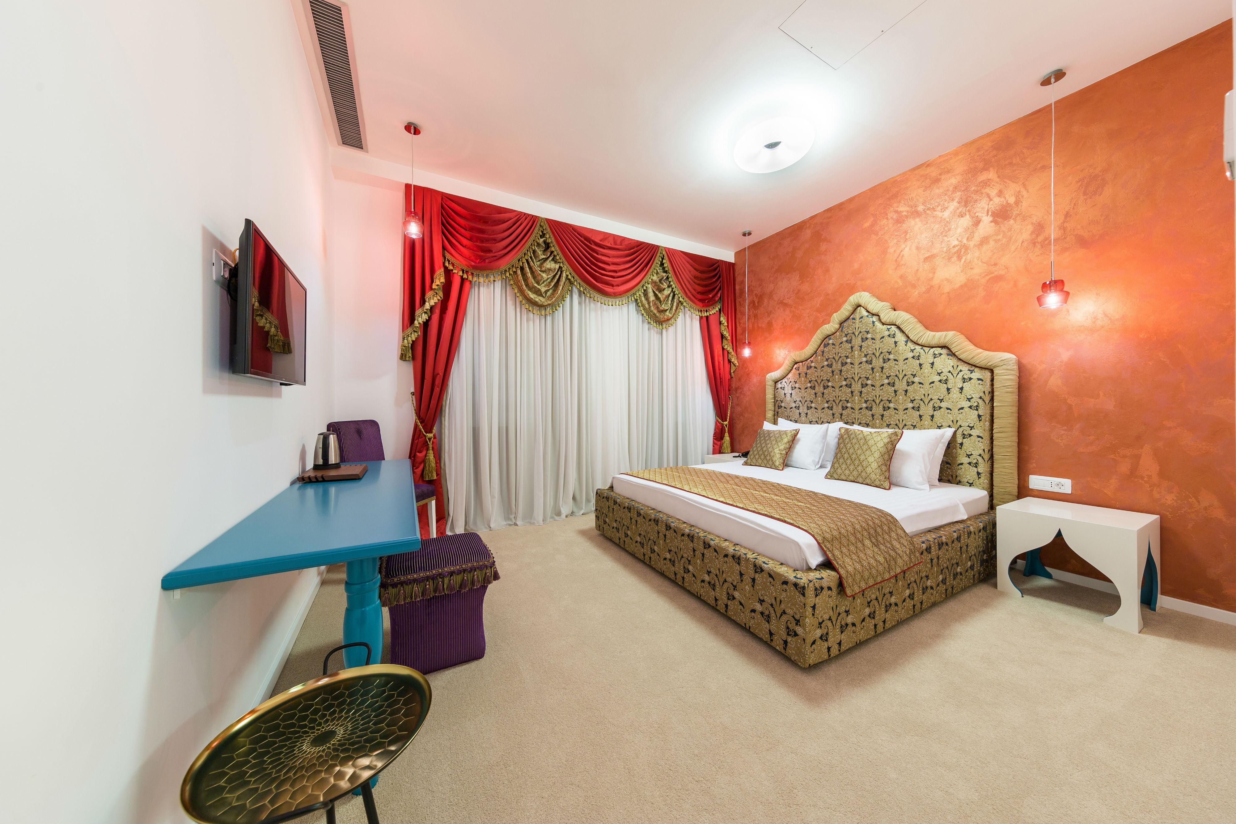 The Mansion Boutique Hotel (Adults Only) Bucharest Exterior photo